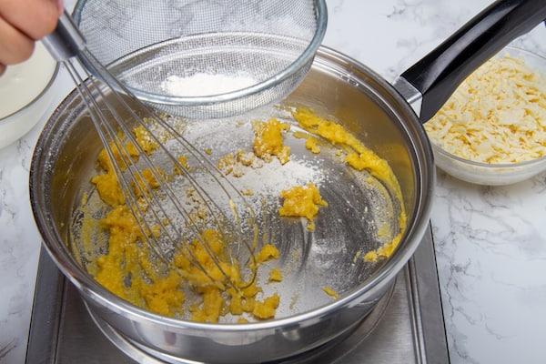 Salsa Alfredo con leche 28