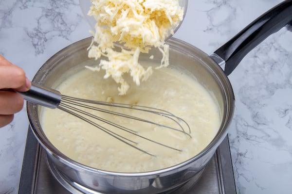 Salsa Alfredo con leche 34