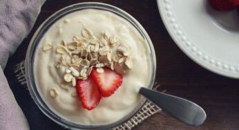 Los 7 mejores yogures vegetarianos ricos en proteínas