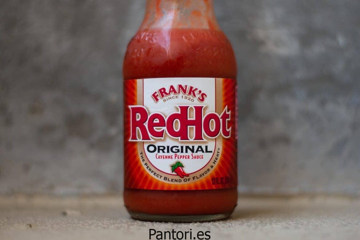 ¿Es necesario refrigerar la salsa picante?