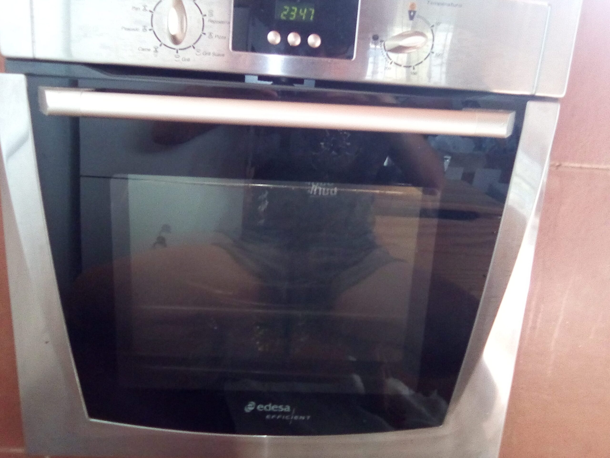 Horno Edesa Holly: El complemento perfecto para tu cocina