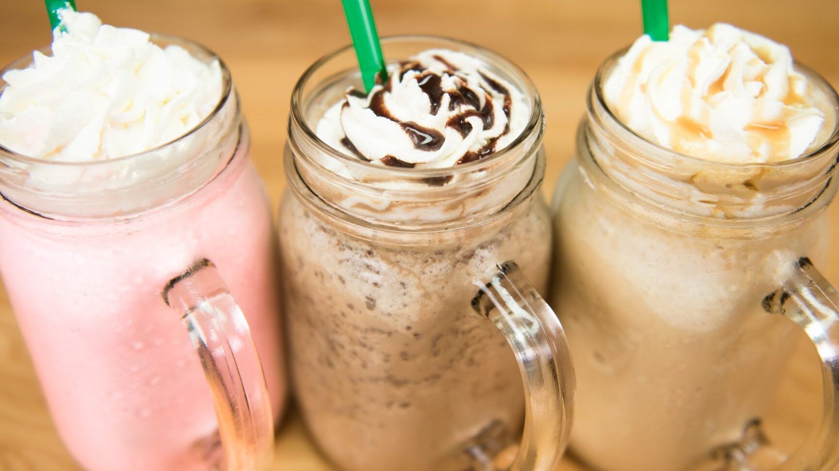 Diferencias entre Frappuccino y café helado: ¿Cuál es la mejor opción para refrescarte?