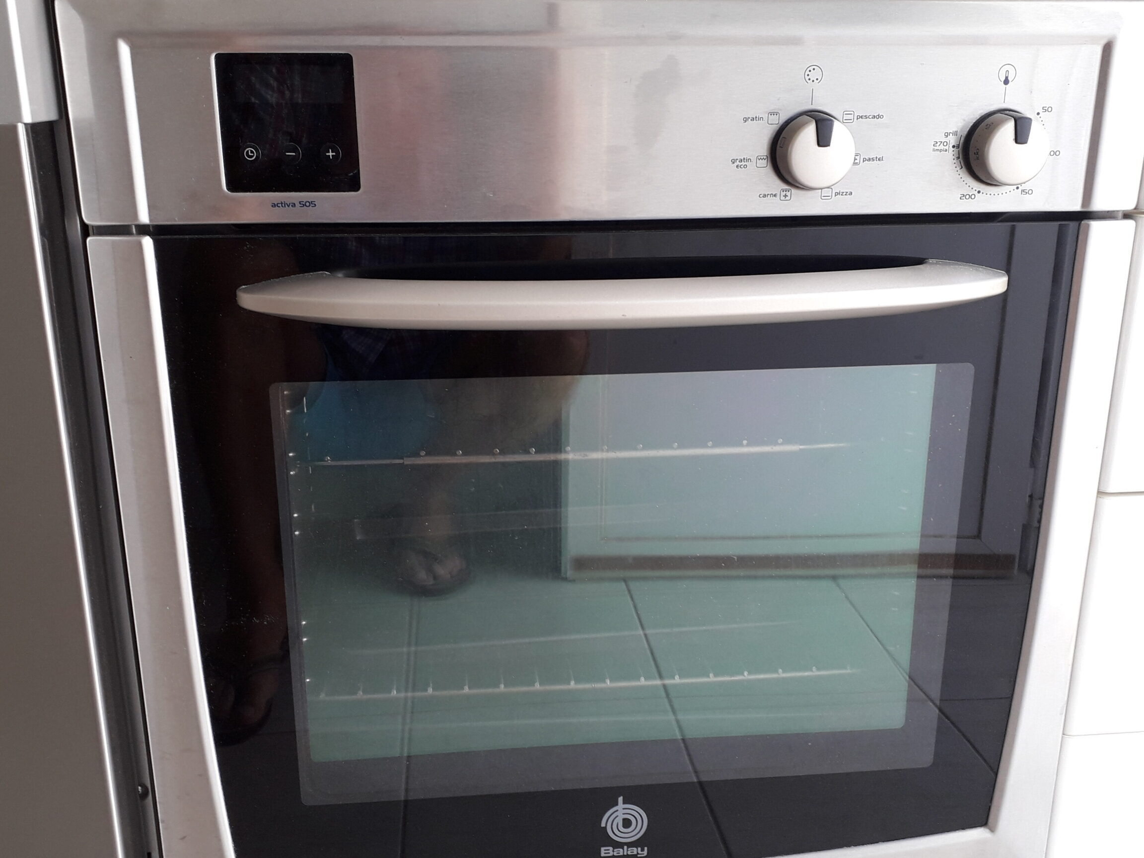 Horno Activa 506: La Solución Perfecta Para Tus Necesidades Culinarias