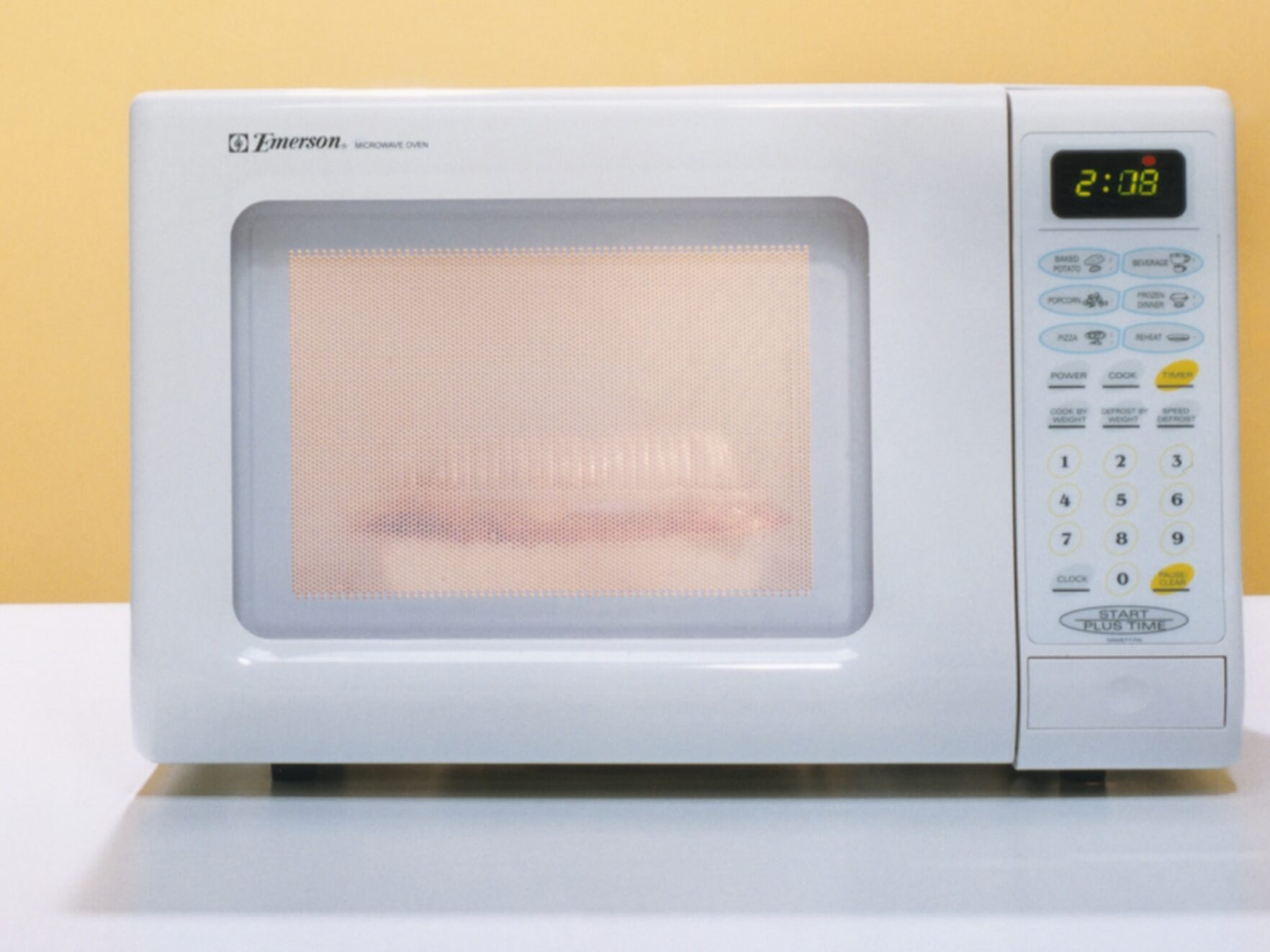 Descubre las mejores ofertas en microondas en PCComponentes