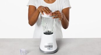 Descubre la mejor batidora Oster en Amazon: ¡Prepara tus recetas favoritas en segundos!