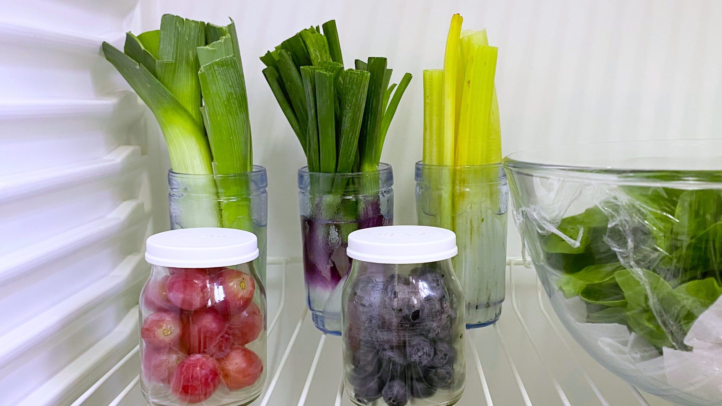 ¿Por cuánto tiempo puedes conservar el pesto en la heladera? Descubre todo lo que necesitas saber.